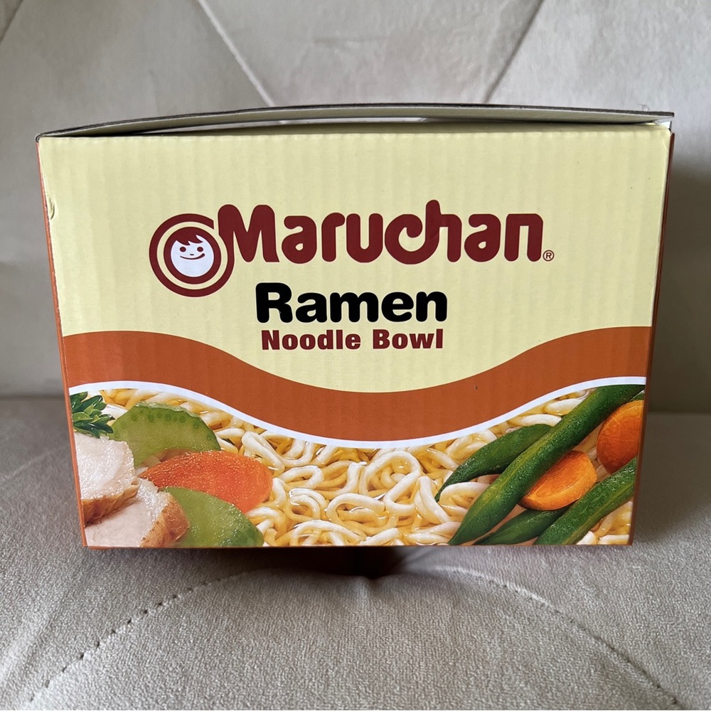 MARUCHAN Ramen Noodle Bowl with Chopsticks - Picture 3 of 4